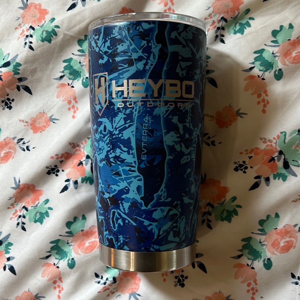HEYBO Blue Camo Cup
